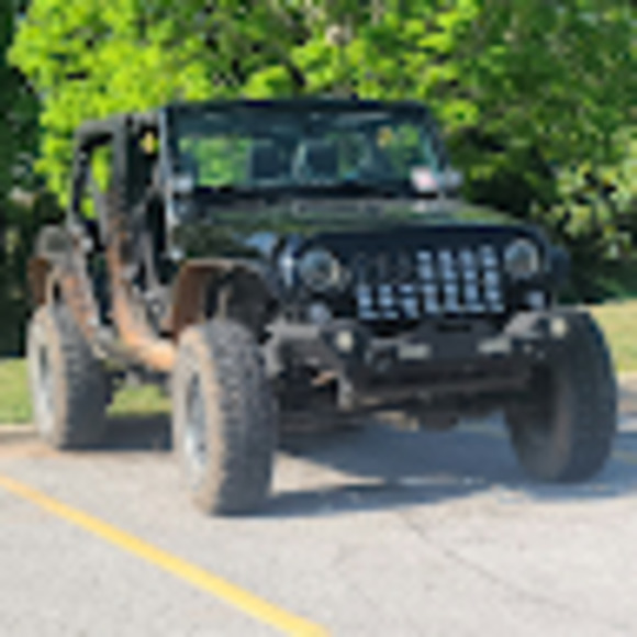 Meet your Posher, Andrew - Picture 1 of 1